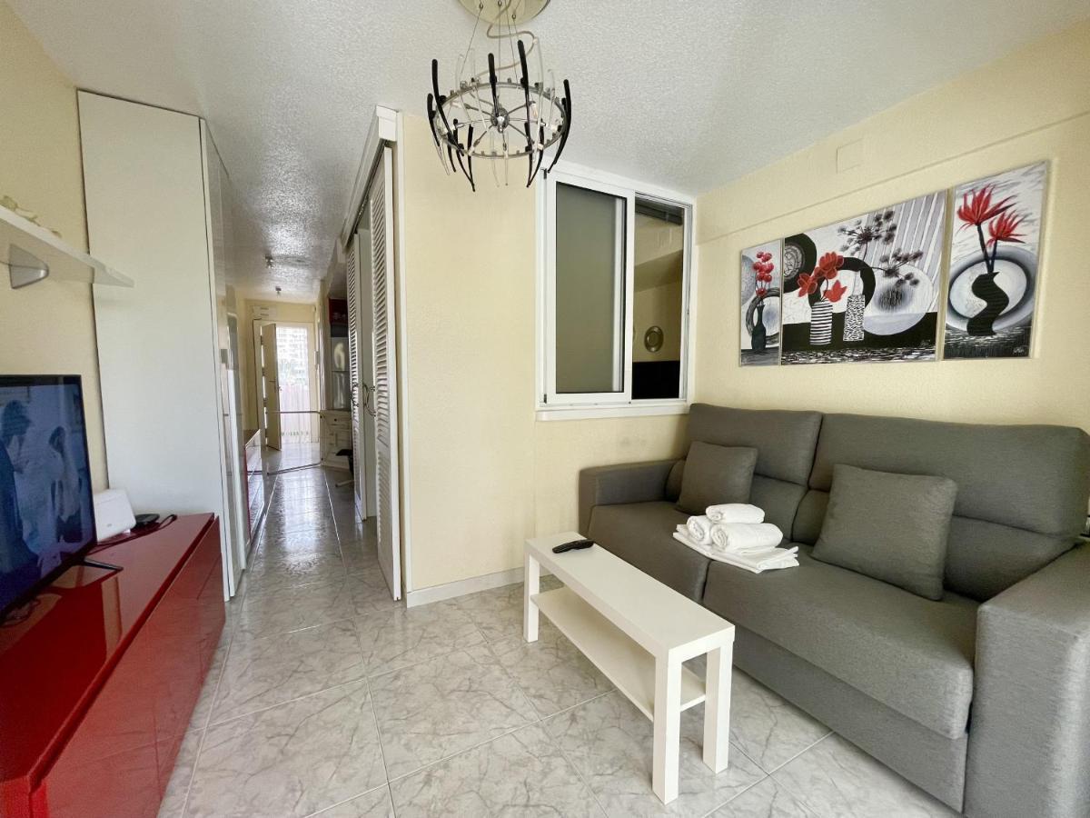 Magnificent Mediterraneo Apartment Benidorm Exteriör bild
