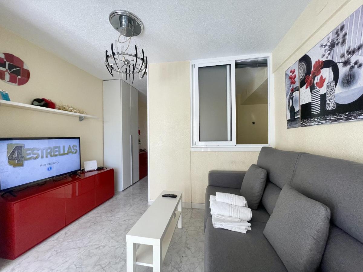 Magnificent Mediterraneo Apartment Benidorm Exteriör bild